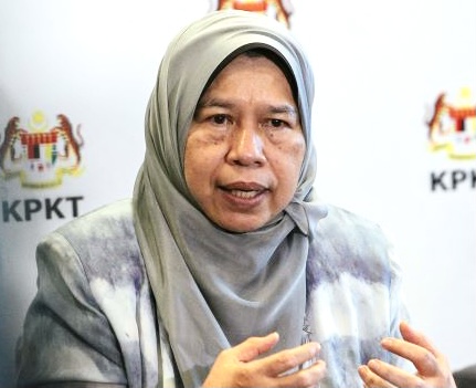 Kredit komuniti bertindak sebagai ‘Along’ akan ditarik lesen