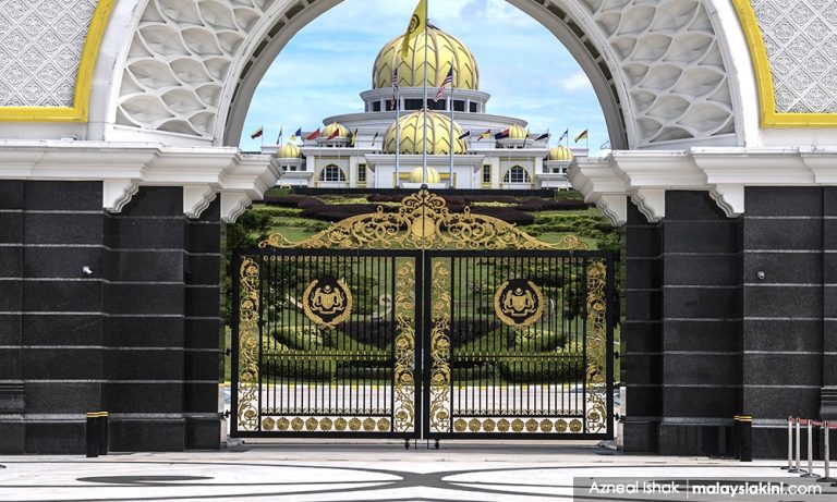 Ahli Parlimen UMNO diminta jarakkan diri daripada terheret