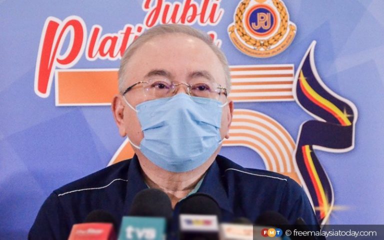 Kementerian Pengangkutan arahkan syarikat penerbangan selesaikan isu