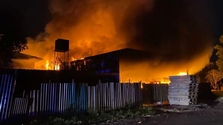 Dua rumah musnah dalam kebakaran di Kampung Malawa Sepanggar