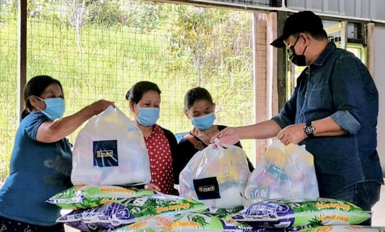 Ketepikan perbezaan politik dan tumpukan pada pembangunan Sabah – Joniston