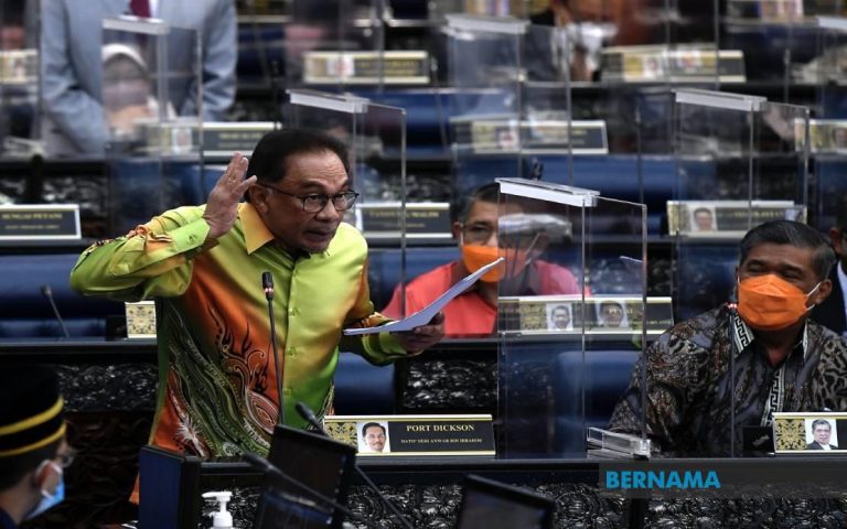 Pengeluaran KWSP tidak boleh diberi laluan mudah – Anwar