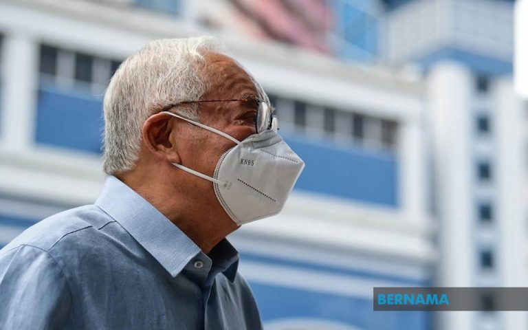 Rayuan Najib untuk kembalikan semula saman terhadap Ambank Islamic, dua lagi ditolak