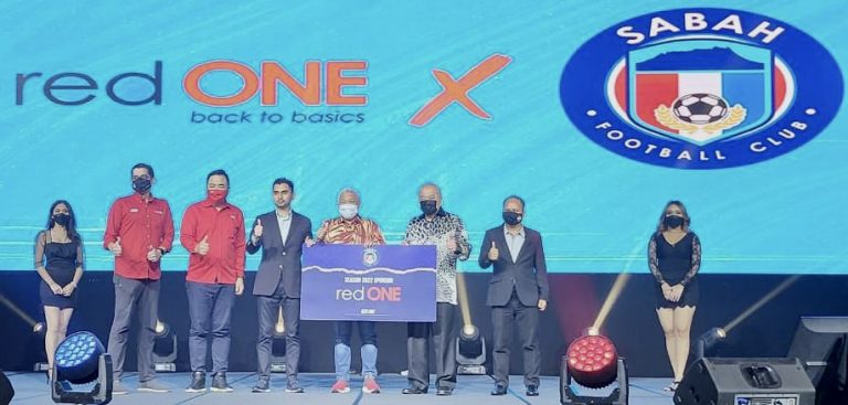 SAFA terima tajaan RM500,000 daripada redONE