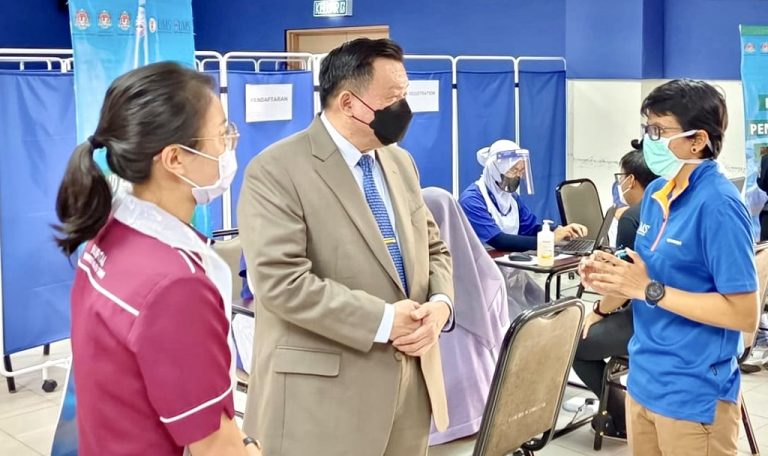 Dos Penggalak: UMS Aktif PPV-IPT Bantu Tingkat Vaksinasi