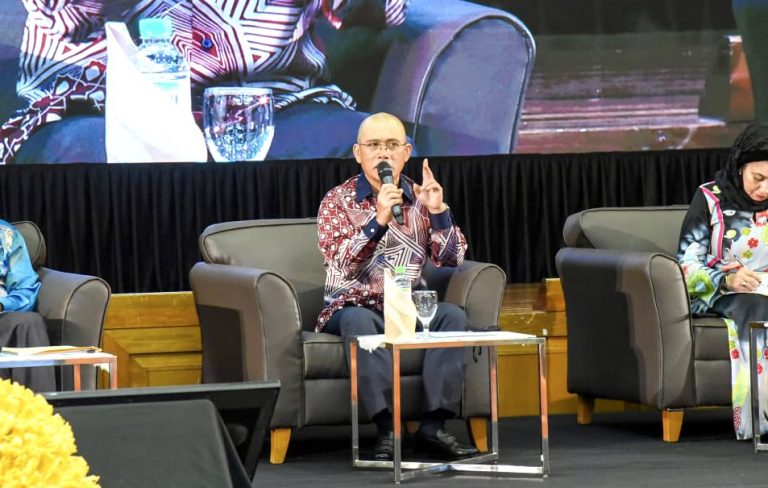 Dialog industri Agromakanan  bagi perkukuh sekuriti makanan negara