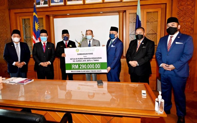 MUIS beri sumbangan RM290,000 untuk mangsa kebakaran di Tawau