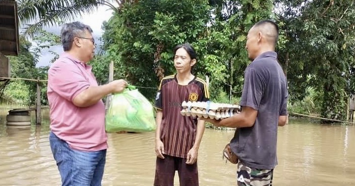 UMNO perihatin bantu penduduk kampung terjejas banjir – Awang Aslee