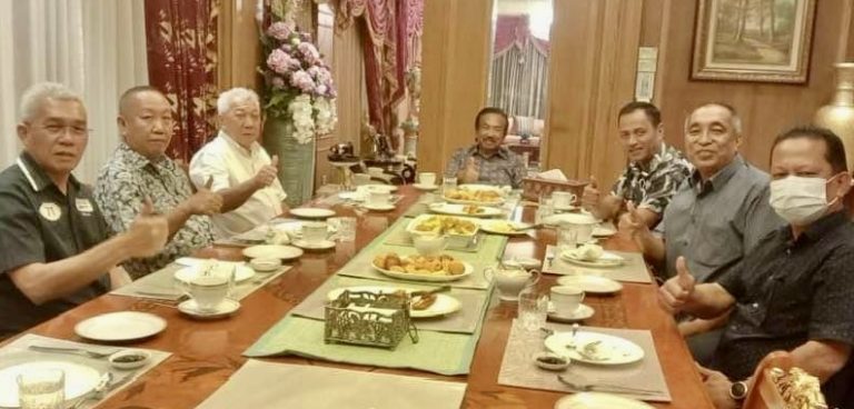 Pertemuan antara Bung-Musa cetus perbualan di Sabah