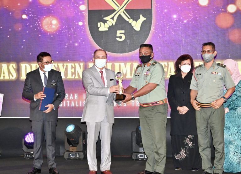 Perkhidmatan Awam Sabah perlu komited perkukuhkan imej Sabah – Hajiji