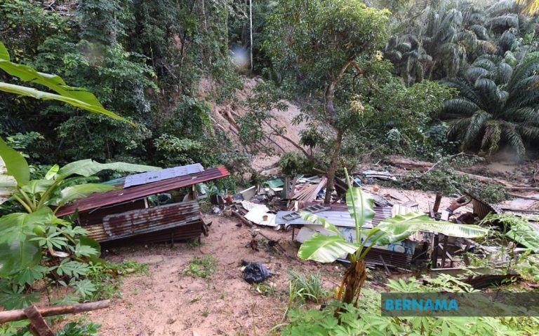 Dua kanak-kanak maut dalam kejadian tanah runtuh di Kota Kinabalu
