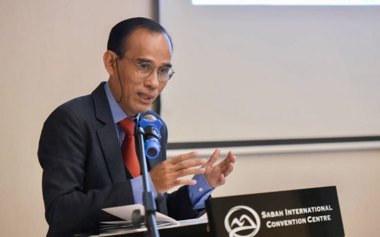 PPST UMS anjur seminar STEM kali ke-2