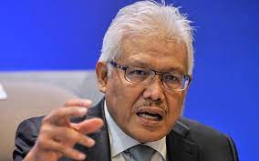 LHDN serbu rumah Hamzah, rampas fail, dokumen pemilikan aset
