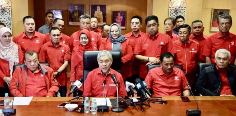 UMNO sedia duduk bincang secara tertutup selesai pergolakan politik di Sabah – Zahid