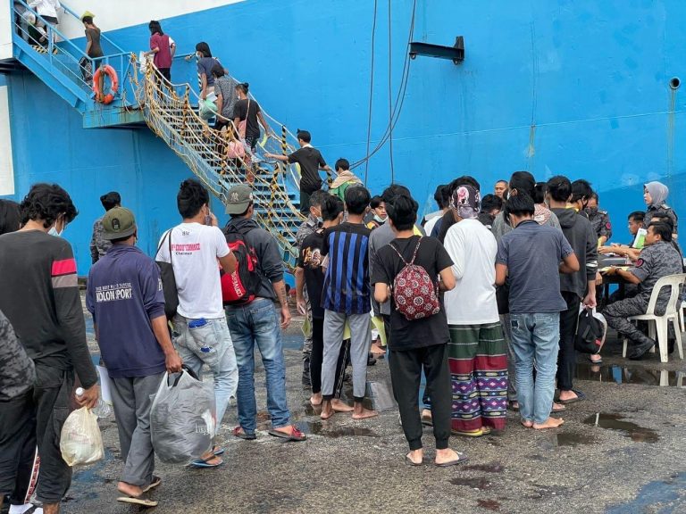 542 PATI di hantar Pulang ke Filipina