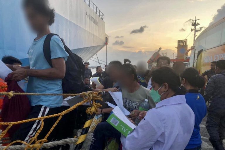 653 PATI warga Filipina diusir keluar dari Sabah