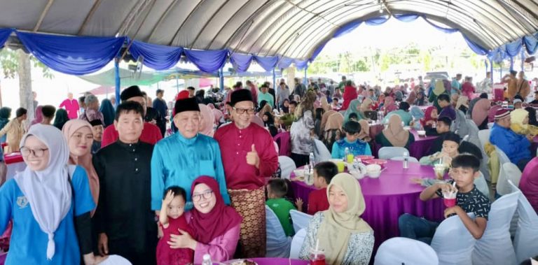 Lebih 5000 Hadir Majlis Rumah Terbuka Ahli Parlimen Kinabatangan