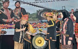 Persatuan etnik perlu terus bangun, martabat budaya etnik – Hajiji