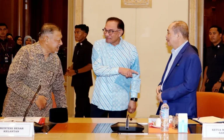 Bantuan Kewangan Persekutuan Bantu Usaha Tangani Krisis Air Di Sabah – Hajiji