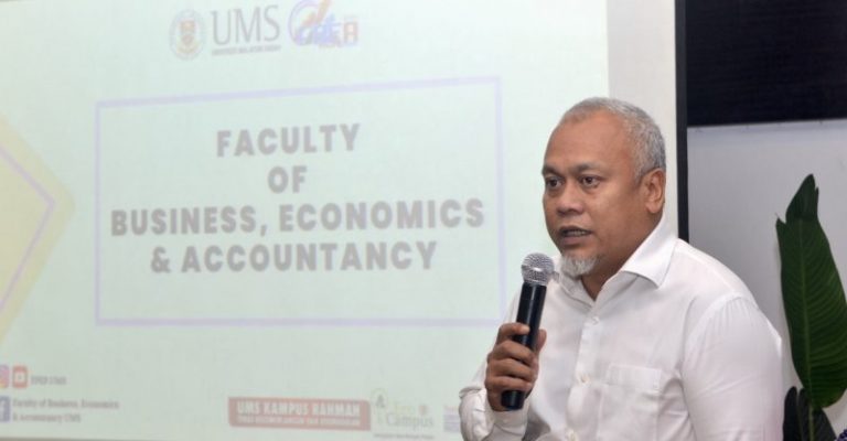 Peningkatan Darjah Kegembiraan Tingkat Kecemerlangan Pensyarah Universiti