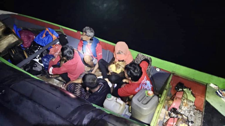 Penyeludupan masuk PTI, ikan hidup digagalkan Maritim Malaysia