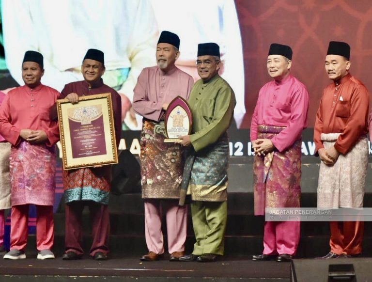 Sukarti, Dr Rose Nani Tokoh Maulidur Rasul Sabah 1445H / 2023