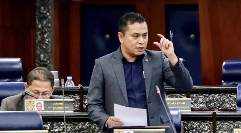 Madanikan’ peruntukan pembangunan untuk Sabah, Sarawak – Andi