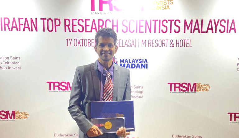 Pensyarah UMS Balan Rathakrishnan terima pengiktirafan antara Top Research Scientists Malaysia