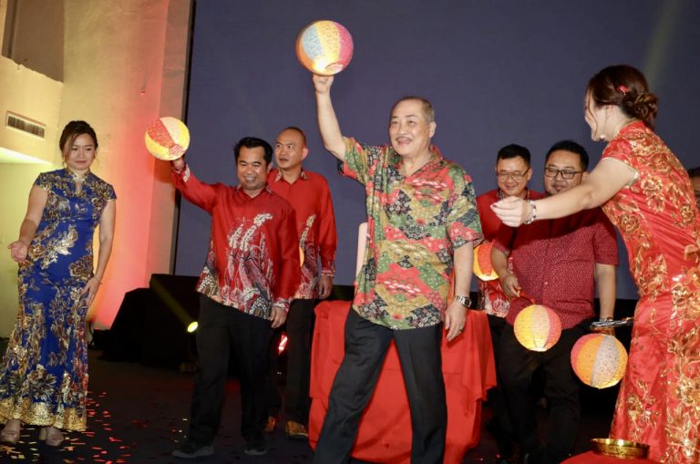 Masyarakat Cina sama-sama bangunkan Sabah – Hajiji