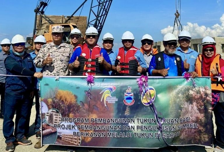 Tukun tiruan mampu tingkat hasil tangkapan ikan nelayan persisir pantai – Nizam