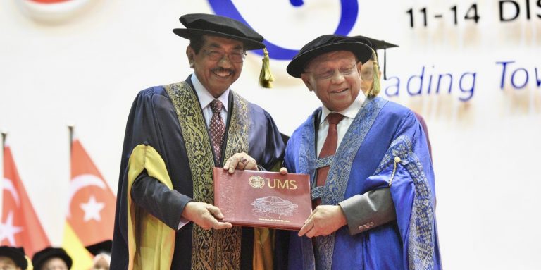 Tan Sri Musa Aman Dianugerahkan Ijazah Kehormat UMS