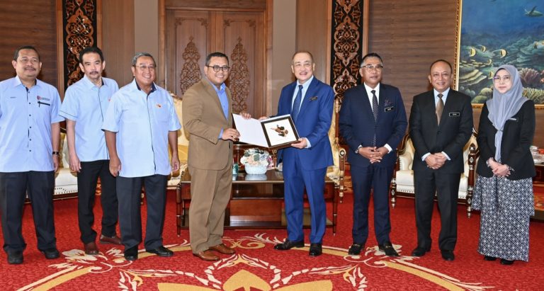 Hajiji terima kunjungan MB Selangor