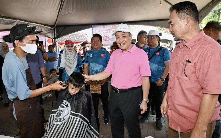 Hajiji tempelak Shafie jaja cerita bohong