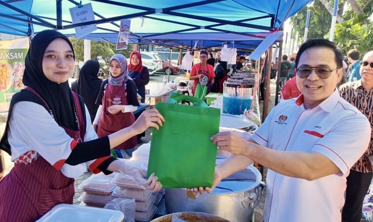 Jabatan Kesihatan Labuan pantau keselamatan makanan di Bazar Ramadan