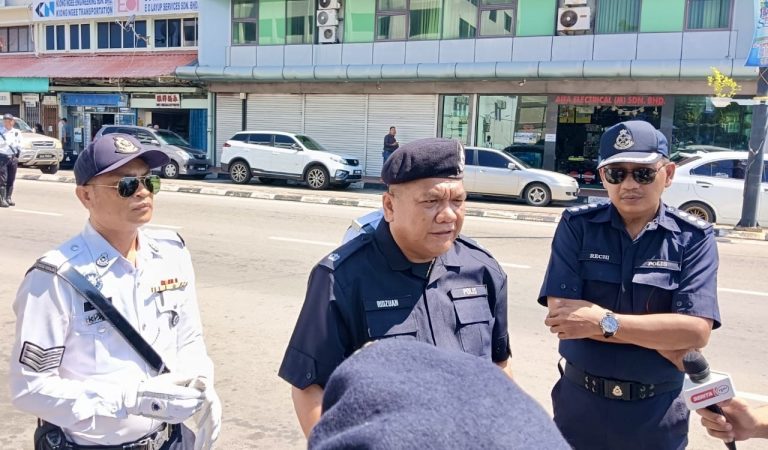 Pergerakan trafik balik kampung di Terminal Feri Ro-Ro Labuan berjalan lancar