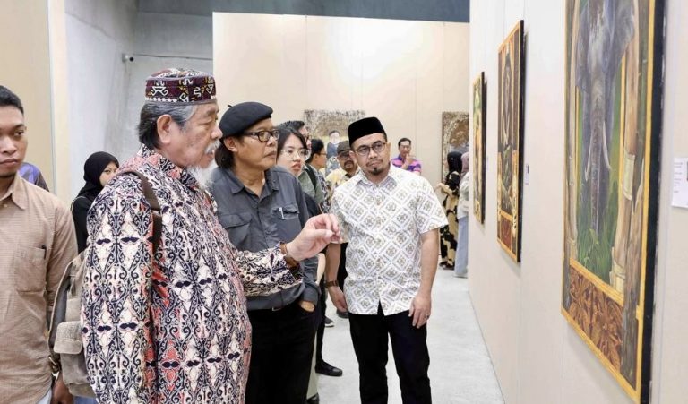 Pameran Petak Pertama Langkah Permulaan Alumni ASTiF UMS Dalam Industri Seni ​