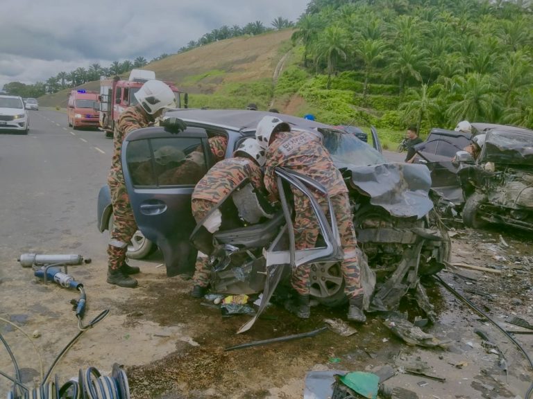 Dua warga emas maut dalam nahas di Jalan Lingkungan