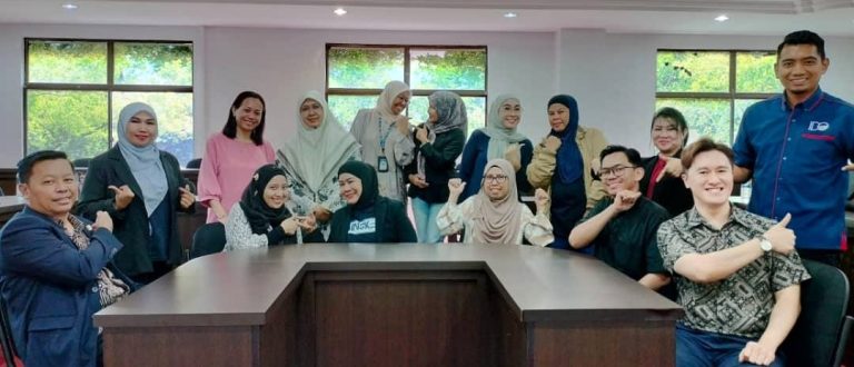 Memperkasa keusahawanan pelajar, memberdaya komuniti usahawan