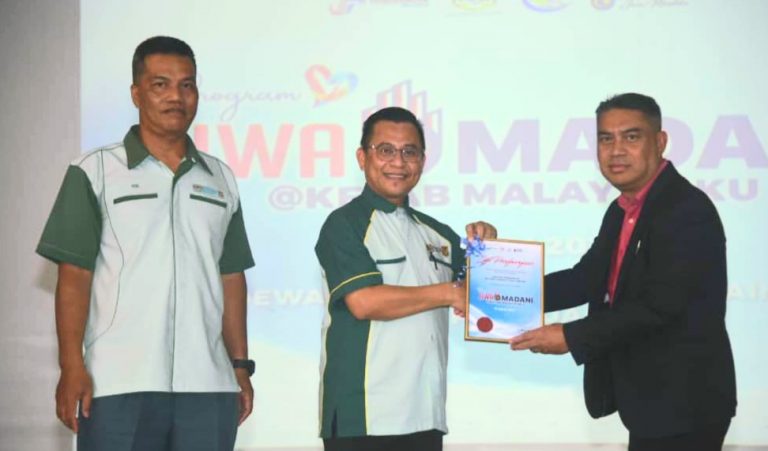 10 Kelab Malaysiaku sertai Pelancaran Program Jiwa Madani@Kelab Malaysiaku di Labuan
