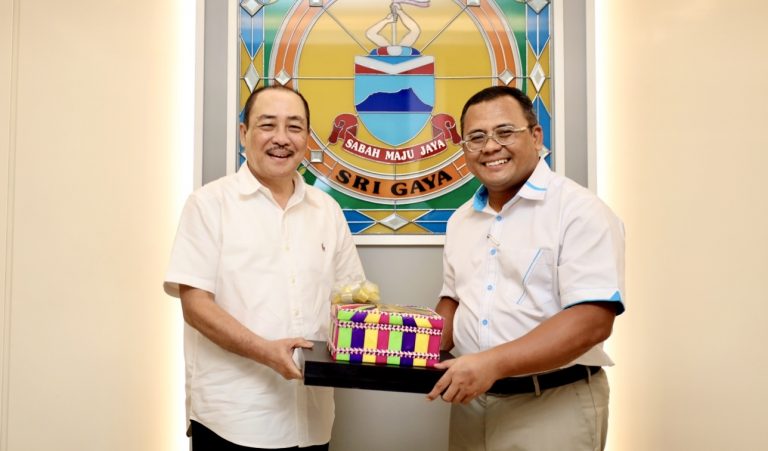 Ketua Menteri terima kunjungan MB Selangor