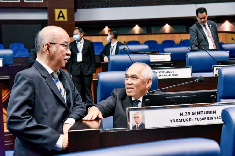 Kerajaan Negeri dicadang ambil inisiatif bantu Kementerian Kesihatan atasi kekurangan doktor di Sabah – Dr Yusof