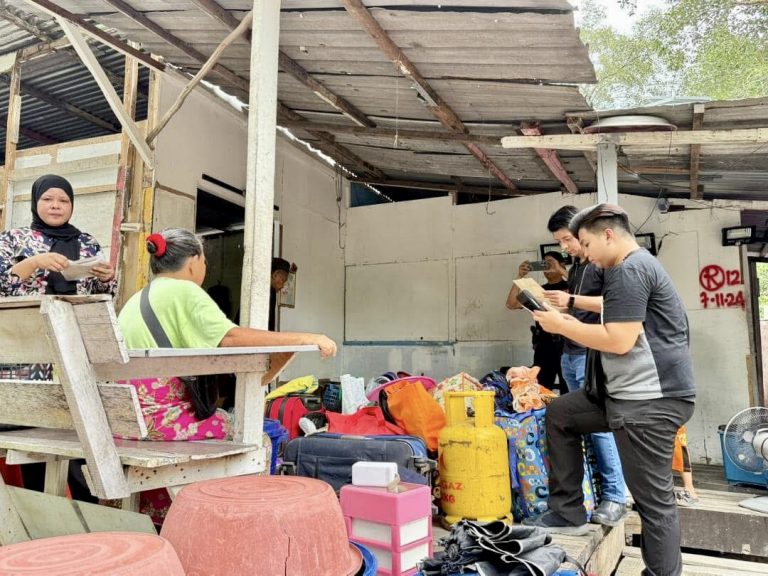 31 rumah setinggan sekitar Bandaraya dirobohkan agensi penguat kuasa