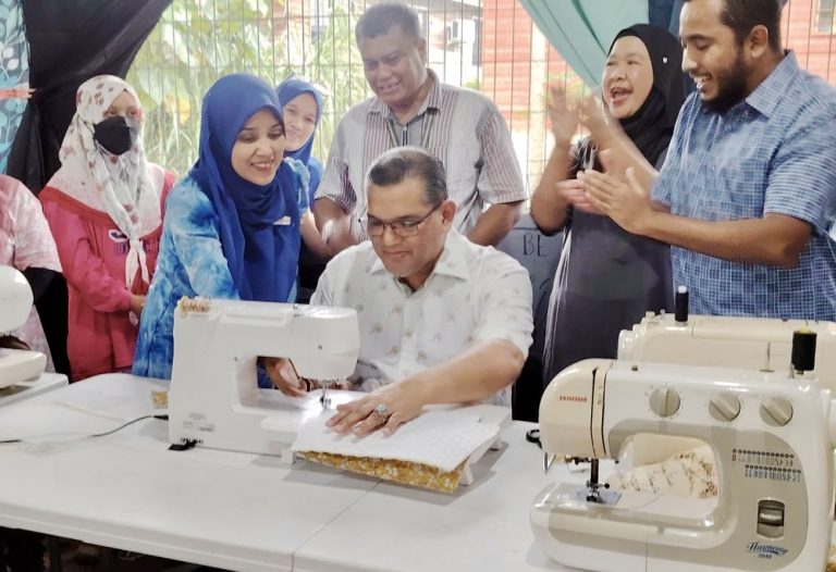 Kursus kemahiran jana pendapatan sampingan kepada penduduk di peringkat kampung – Nizam