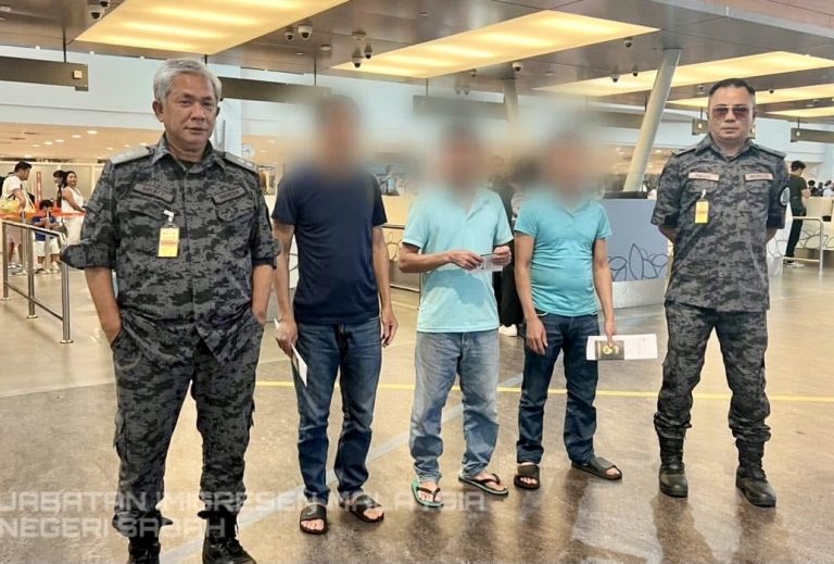 Tiga PATI warga Vietnam balik ke negara asal atas program pembiayaan sendiri