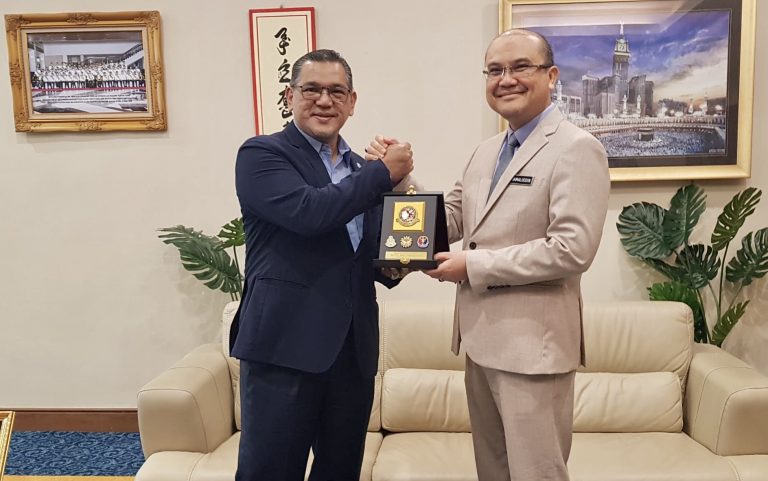 CEO ESSCOM lakukan kunjungan hormat kepada Nizam