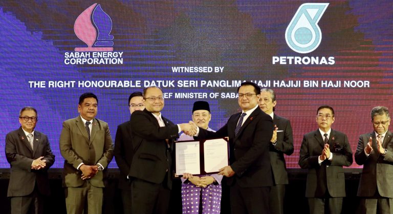 SEC memeterai perjanjian dengan PETRONAS bekal 150 MMscfd gas asli kepada Esteel