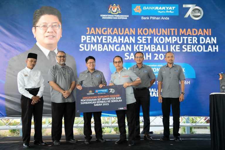 RM144,000 disumbangkan Bank Rakyat kepada sekolah di Kadamaian, Penampang   