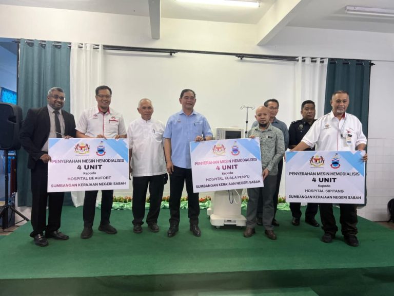 Sumbangan mesin hemodialisis kepada hospital, komitmen Kerajaan Negeri terhadap kesejahteraan rakyat – Dr Yusof