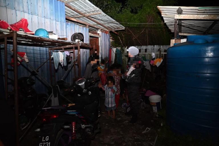 24 Warga Filipina Ditahan, Termasuk Bayi Enam Bulan