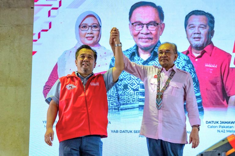 PRN Sabah: Kenapa kena sokong parti kerajaan? Kerana banyak lagi masalah belum diselesaikan – Anwar